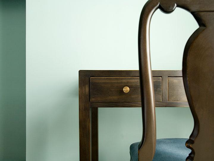 mage_chambre-verte-ambiance-parisienne-seguin-levy-entreprise-peinture-arch-and-home-jerome-barrier-inspirations