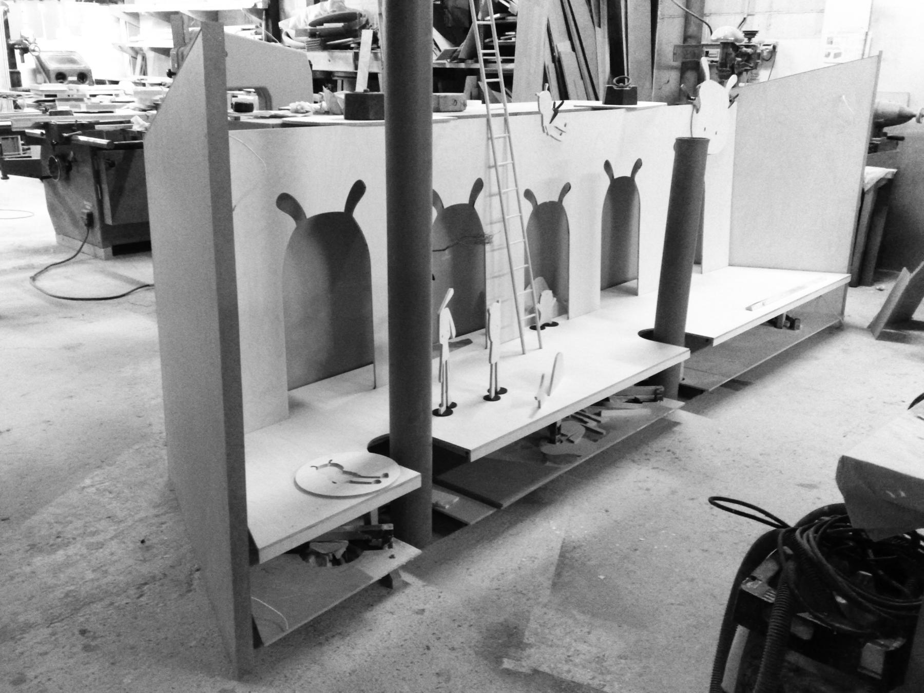 Vitrine du poussette café en cours de réalisation à l'atellier Ufacto. Création Jérôme Barrier